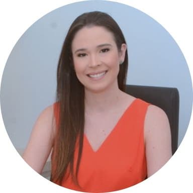 Dra. Geovana Carvalho
