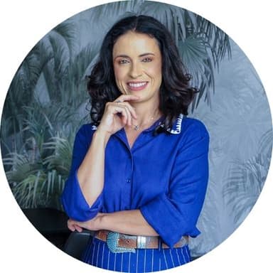 Dra. Verônica Silveira Leite